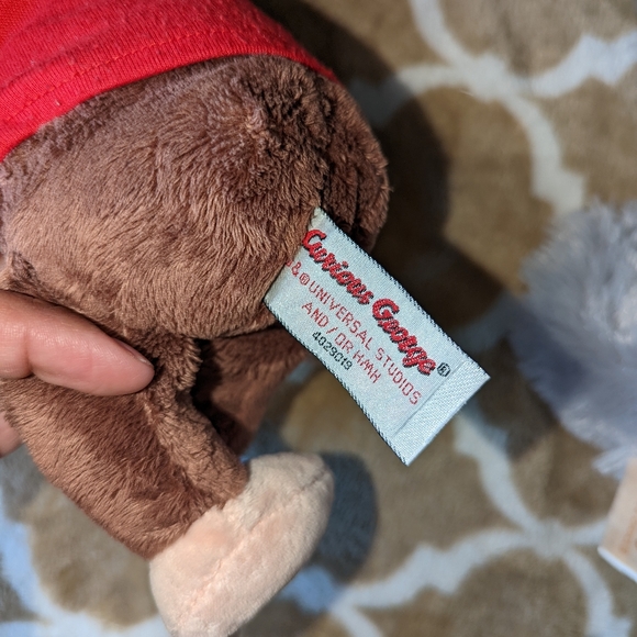 Stuffed Animals. Pre-owned Condition Some sign of wear. - Picture 4 of 10